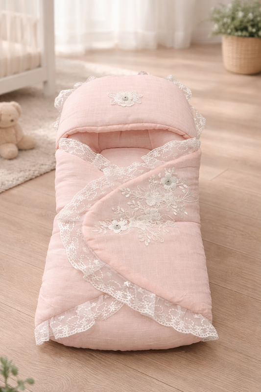 Classic Lace Baby Nest