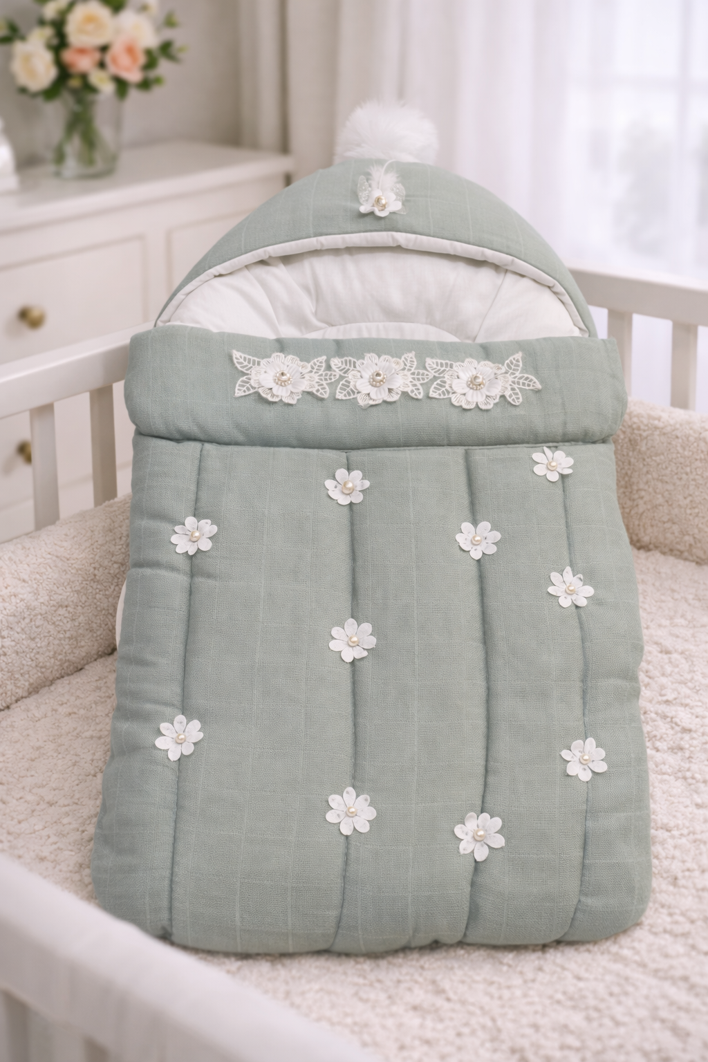 Sage Blossom Baby Nest