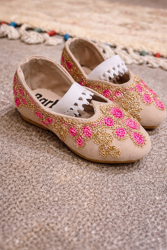 Gul Bahar Mini Khussa