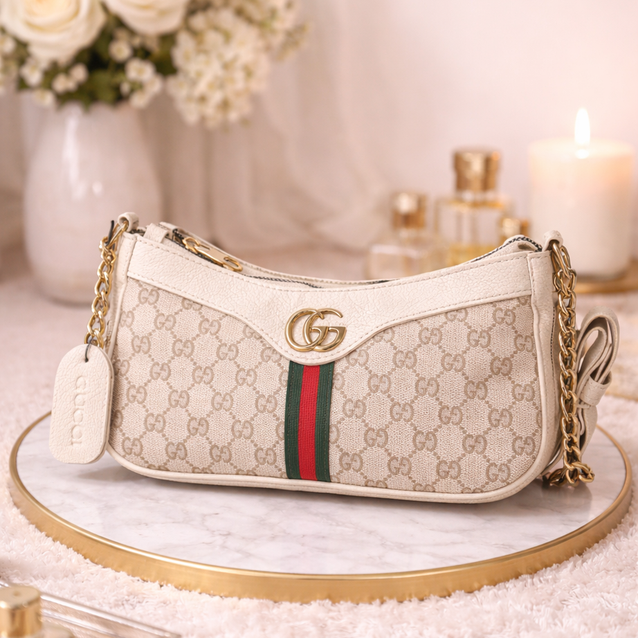 Classic Monogram Chic Shoulder Bag