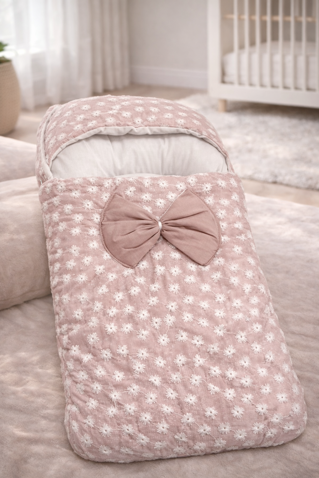 Signature Comfort Carry Nest