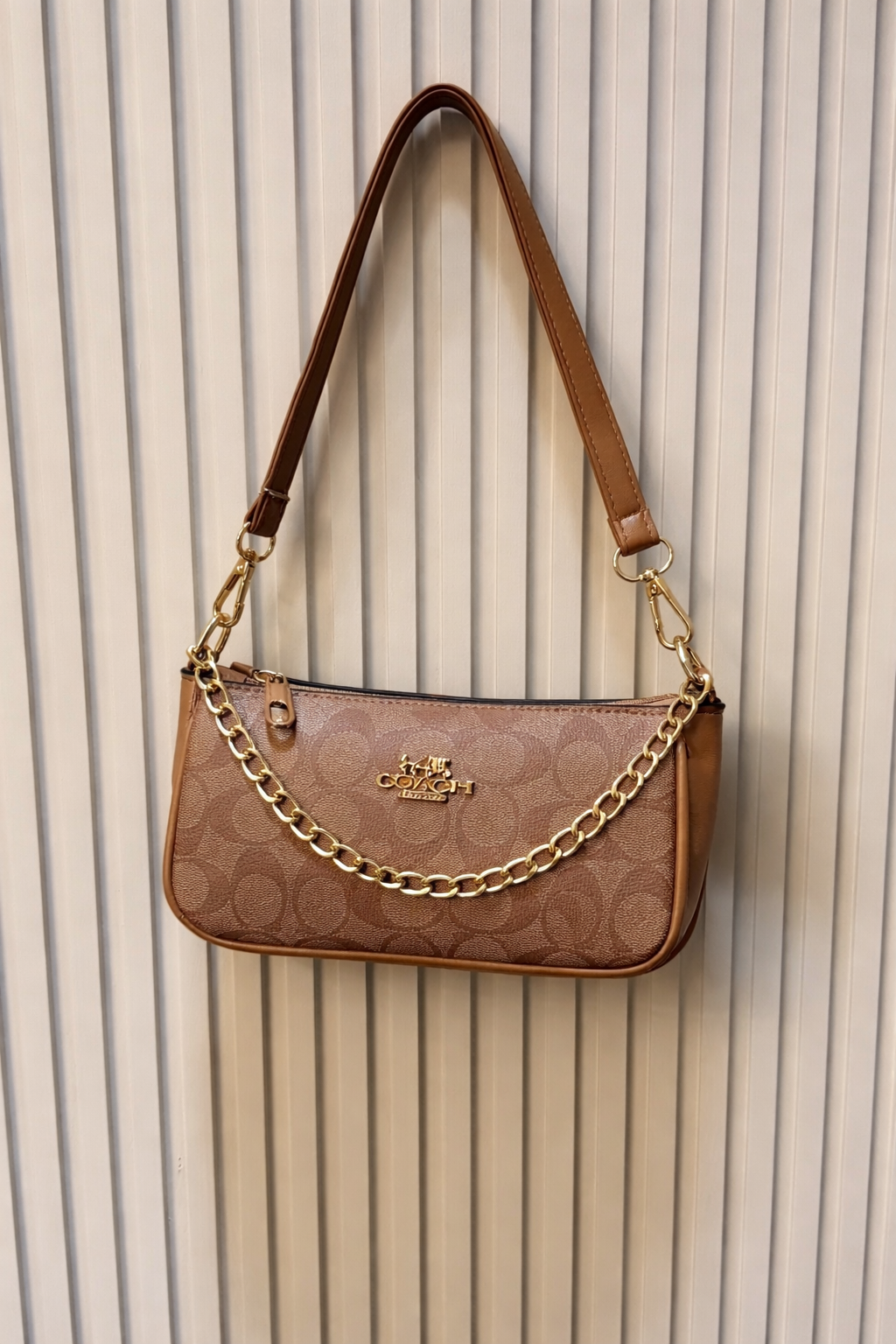 Caramel Chain Luxe Shoulder Bag