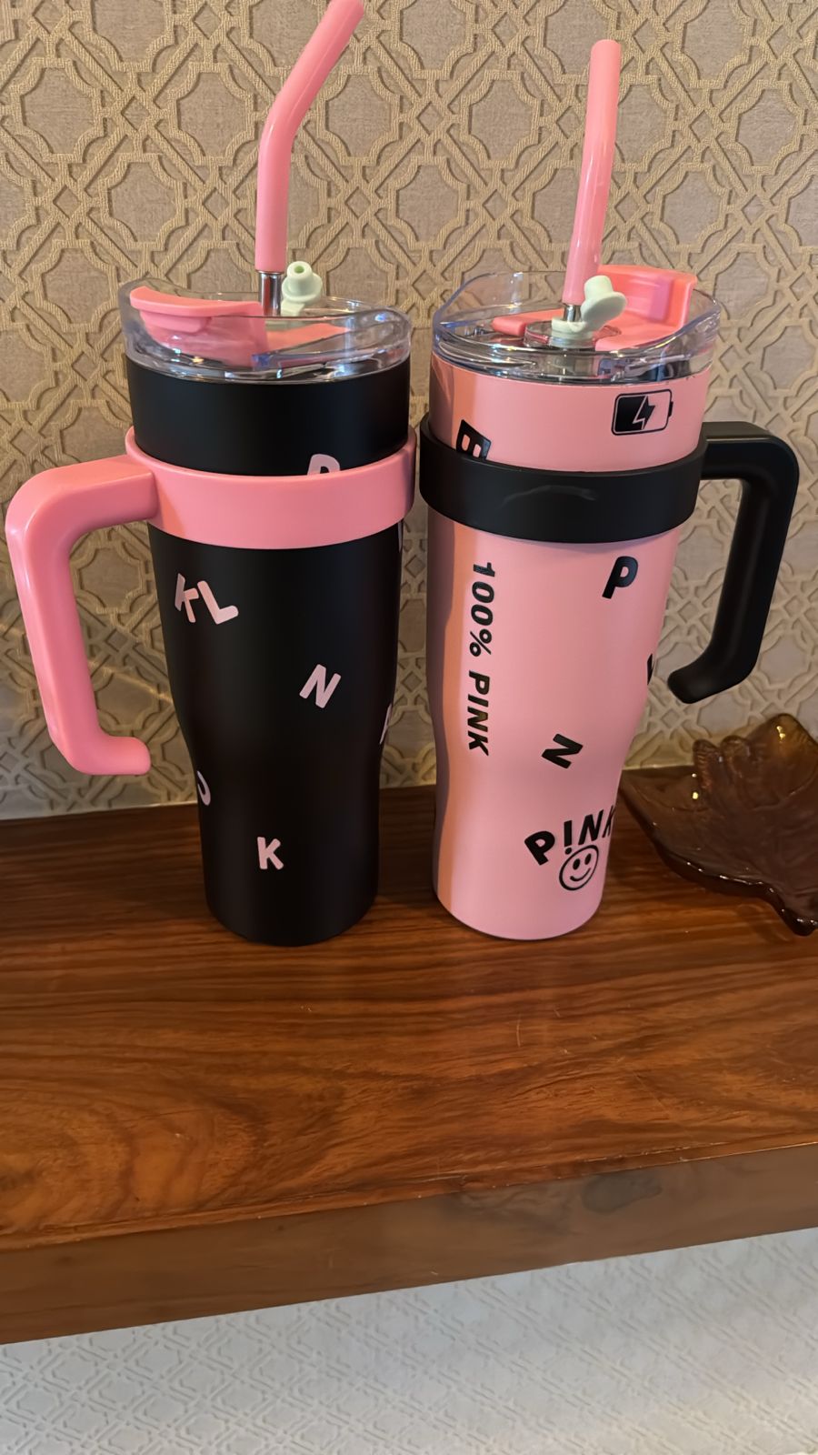 Limited Edition Pink Black Bottle 1200 ML with Metal Straw