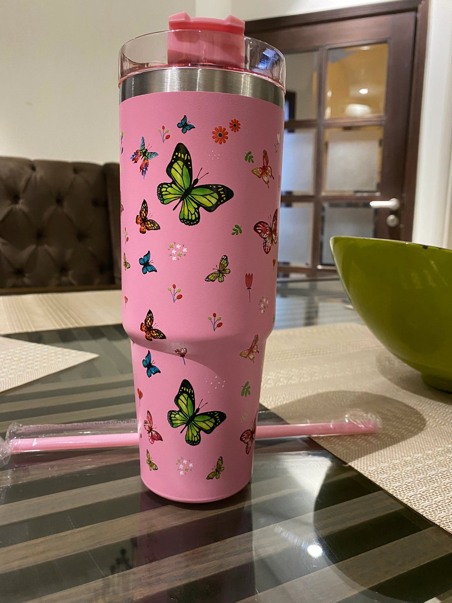 Pink Butterfly Bliss 890ML with Straw